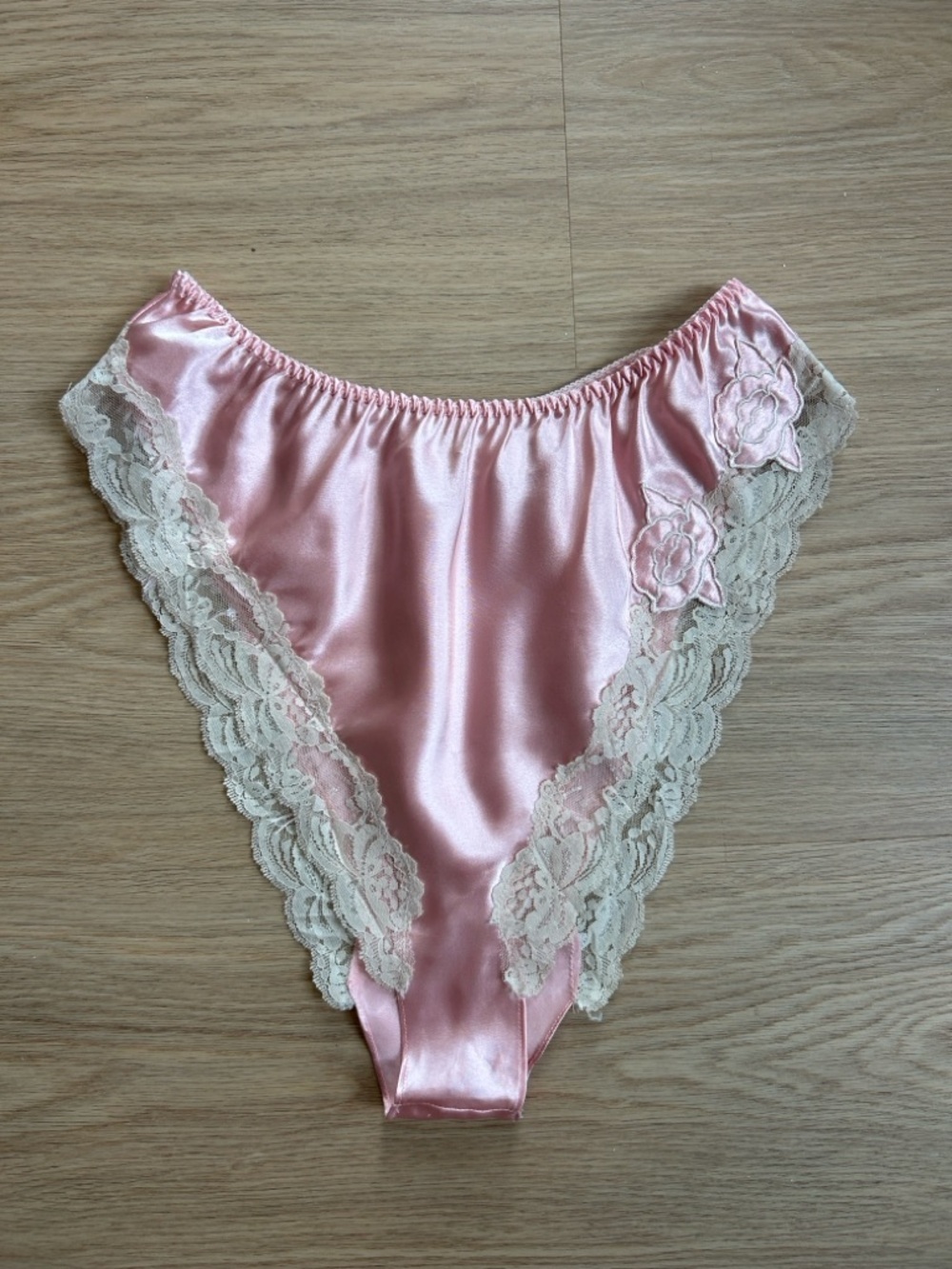 1980’s Vintage Victoria's Secret Satin Lace High Cut Panty M
